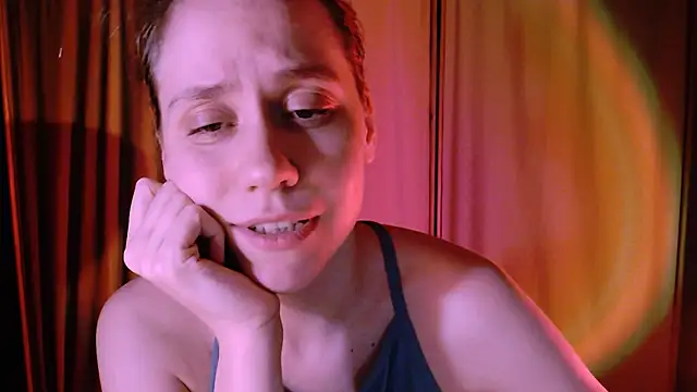 Snapshot of Malinax chatting on January 29, 1:48 am Malinax online show from January 29, 1:48 am