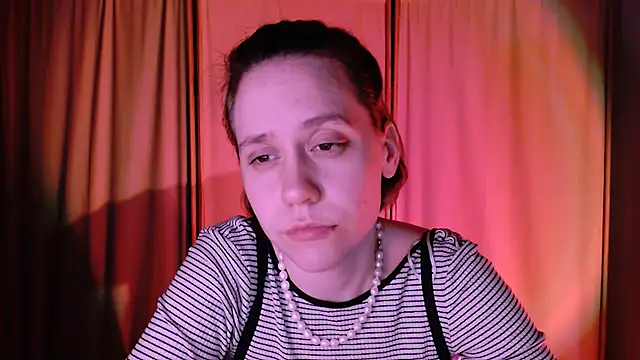 Snapshot of Malinax chatting on February 10, 11:23 pm Malinax online show from February 10, 11:23 pm