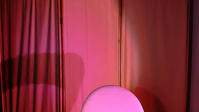 Snapshot of Malinax chatting on February 11, 10:28 pm Malinax online show from February 11, 10:28 pm