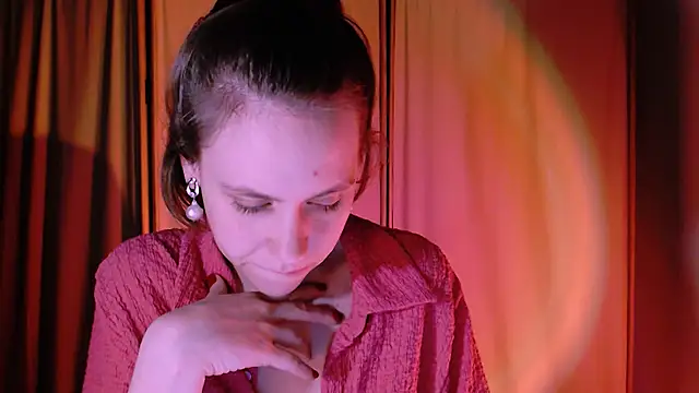 Snapshot of Malinax chatting on February 16, 10:54 pm Malinax online show from February 16, 10:54 pm