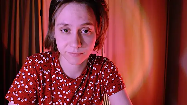 Snapshot of Malinax chatting on March 5, 1:52 am Malinax online show from March 5, 1:52 am