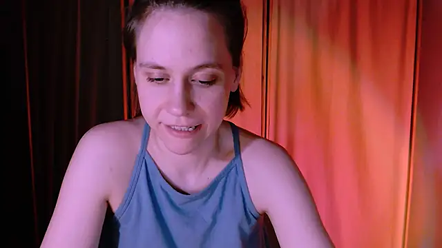 Snapshot of Malinax chatting on March 11, 1:37 am Malinax online show from March 11, 1:37 am