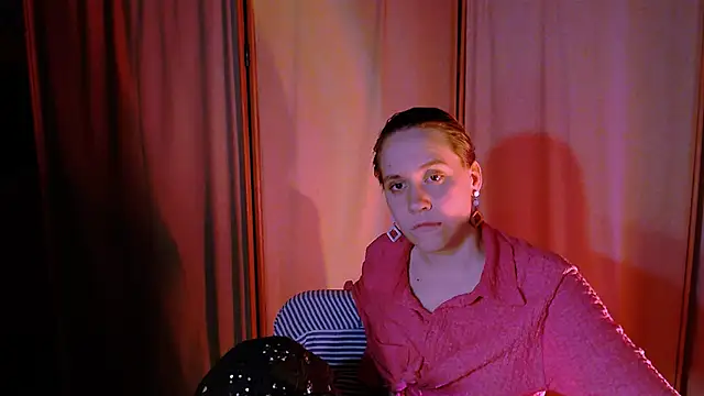 Snapshot of Malinax chatting on September 14, 11:04 pm Malinax online show from September 14, 11:04 pm