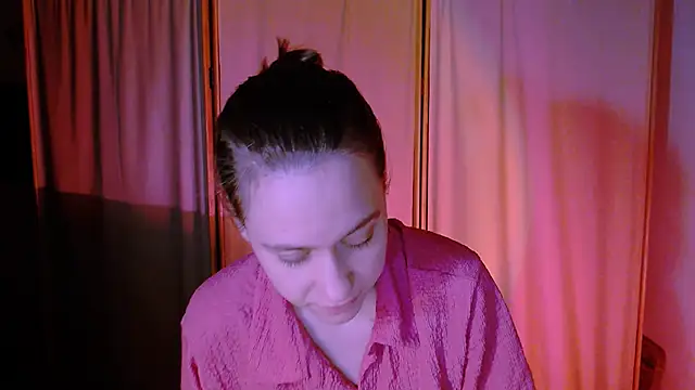 Snapshot of Malinax chatting on September 18, 10:34 pm Malinax online show from September 18, 10:34 pm