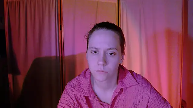 Snapshot of Malinax chatting on October 6, 10:07 pm Malinax online show from October 6, 10:07 pm