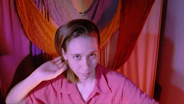 Snapshot of Malinax chatting on November 9, 11:03 pm Malinax online show from November 9, 11:03 pm