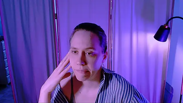 Malinax online show from February 8, 1:14 pm