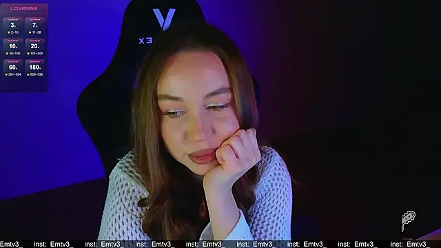 Emili1- online show from March 10, 3:50 pm