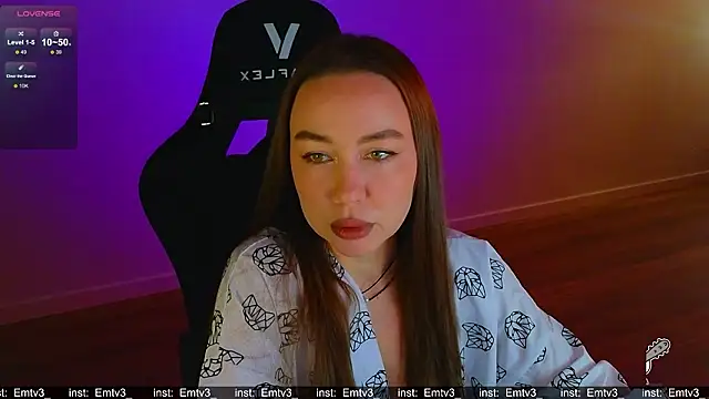 Emili1- online show from March 17, 11:46 am