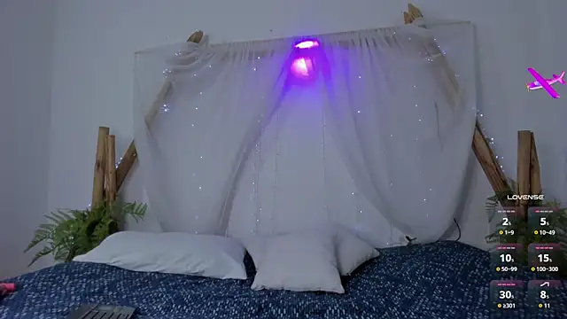  RedMoon online show from December 19, 9:11 pm