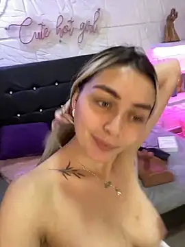 emma oxford online show from December 20, 12:30 am