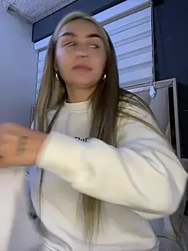 emma oxford online show from February 16, 4:30 am