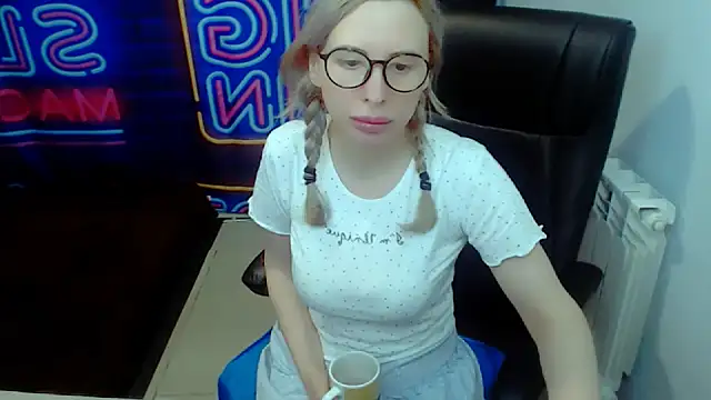 kerakiss877 online show from March 20, 12:43 pm