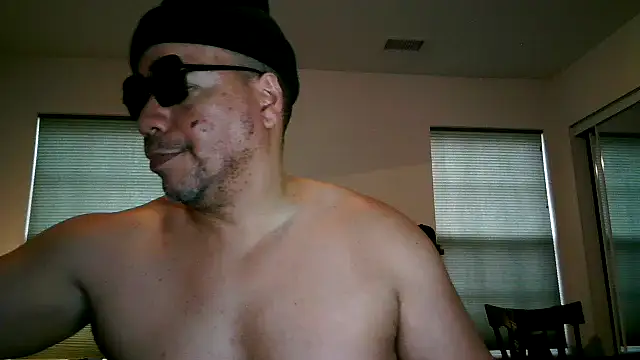 Snapshot of pimpdaddy4ever chatting on February 20, 9:53 pm pimpdaddy4ever online show from February 20, 9:53 pm