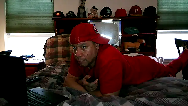 Snapshot of pimpdaddy4ever chatting on February 25, 8:30 pm pimpdaddy4ever online show from February 25, 8:30 pm