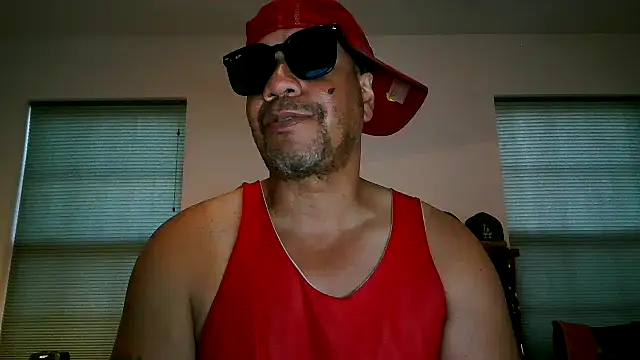 pimpdaddy4ever online show from April 6, 11:05 pm
