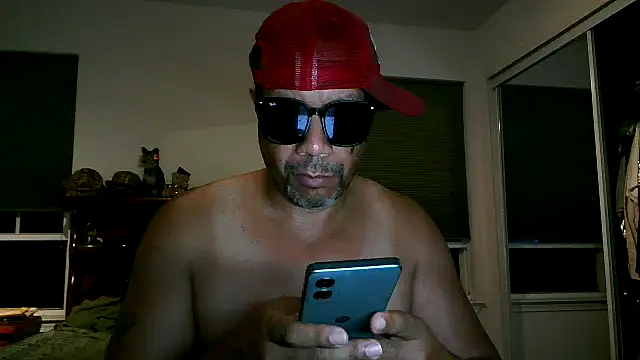 pimpdaddy4ever online show from June 6, 2:05 am