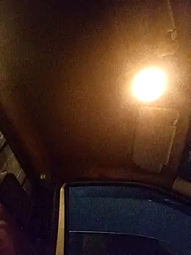 Snapshot of Beto0815 chatting on April 2, 12:08 am Beto0815 online show from April 2, 12:08 am