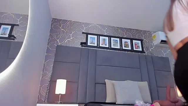 selene tylor  online show from February 26, 8:22 pm