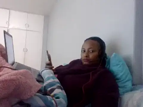 Snapshot of BabeAssXX chatting on March 19, 12:23 pm BabeAssXX online show from March 19, 12:23 pm