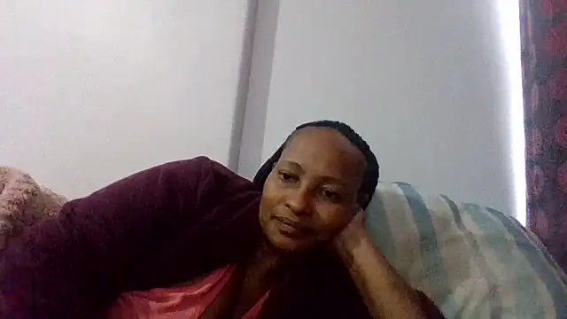 Snapshot of BabeAssXX chatting on October 12, 5:50 am BabeAssXX online show from October 12, 5:50 am