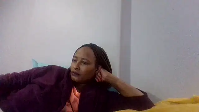 Snapshot of BabeAssXX chatting on May 15, 11:39 am BabeAssXX online show from May 15, 11:39 am