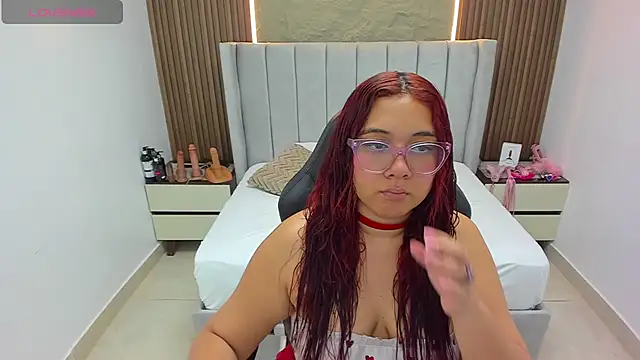 MADISON ROWAN1 online show from June 16, 3:09 am