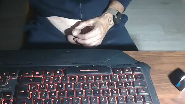 Adri gard online show from November 12, 9:47 pm