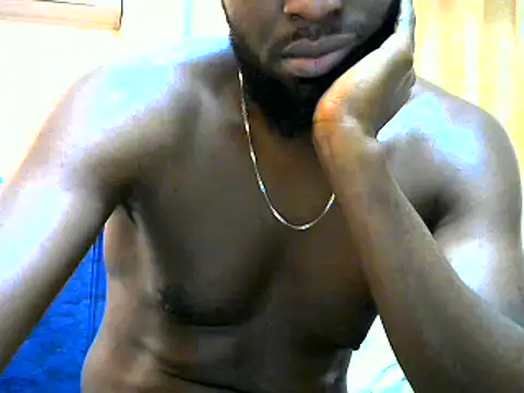 Snapshot of Curveddicky001 chatting on July 9, 9:13 am Curveddicky001 online show from July 9, 9:13 am