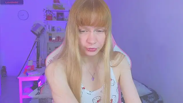 Snapshot of Milia_Parker chatting on September 25, 10:46 pm Milia Parker online show from September 25, 10:46 pm