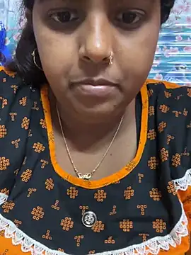 Snapshot of Beauty-queen chatting on February 3, 2:24 pm Beauty-queen online show from February 3, 2:24 pm