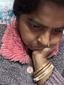 Snapshot of Beauty-queen chatting on February 9, 4:18 pm Beauty-queen online show from February 9, 4:18 pm