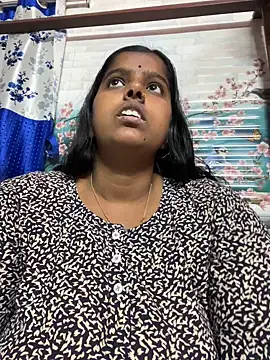 Snapshot of Beauty-queen chatting on February 13, 9:51 am Beauty-queen online show from February 13, 9:51 am