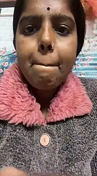 Snapshot of Beauty-queen chatting on February 25, 9:53 am Beauty-queen online show from February 25, 9:53 am