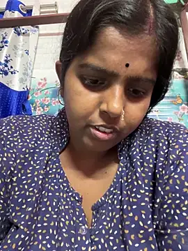 Snapshot of Beauty-queen chatting on March 4, 3:04 pm Beauty-queen online show from March 4, 3:04 pm