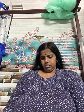 Snapshot of Beauty-queen chatting on March 6, 10:20 am Beauty-queen online show from March 6, 10:20 am