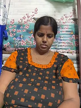 Snapshot of Beauty-queen chatting on March 11, 7:25 pm Beauty-queen online show from March 11, 7:25 pm