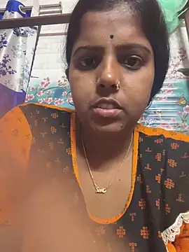 Snapshot of Beauty-queen chatting on March 12, 4:46 pm Beauty-queen online show from March 12, 4:46 pm