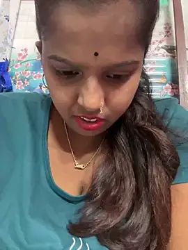 Snapshot of Beauty-queen chatting on March 16, 1:49 pm Beauty-queen online show from March 16, 1:49 pm