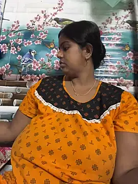 Snapshot of Beauty-queen chatting on March 18, 11:08 am Beauty-queen online show from March 18, 11:08 am