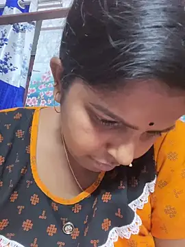 Snapshot of Beauty-queen chatting on March 20, 3:36 pm Beauty-queen online show from March 20, 3:36 pm