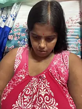 Snapshot of Beauty-queen chatting on September 14, 1:32 pm Beauty-queen online show from September 14, 1:32 pm