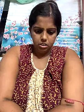 Snapshot of Beauty-queen chatting on October 8, 10:24 am Beauty-queen online show from October 8, 10:24 am