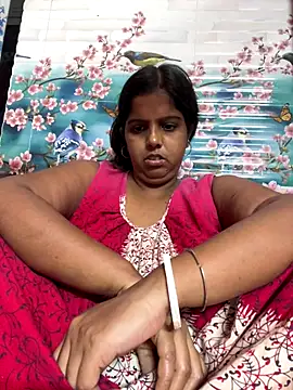 Snapshot of Beauty-queen chatting on November 6, 10:38 am Beauty-queen online show from November 6, 10:38 am