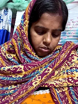 Snapshot of Beauty-queen chatting on November 16, 2:11 pm Beauty-queen online show from November 16, 2:11 pm