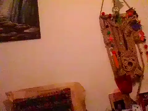 Snapshot of juicyrubies chatting on March 1, 5:38 pm juicyrubies online show from March 1, 5:38 pm