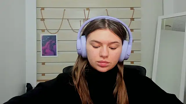 Josephine Kiss online show from February 8, 4:36 pm