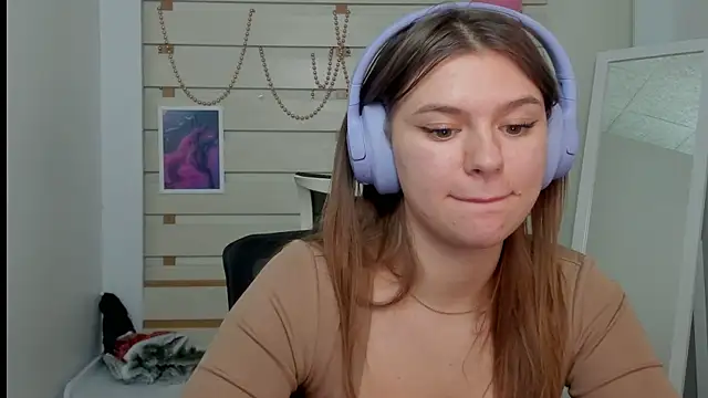 Josephine Kiss online show from February 19, 4:33 pm