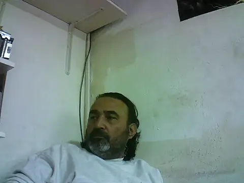 Snapshot of enginbasar chatting on May 1, 2:21 pm enginbasar online show from May 1, 2:21 pm