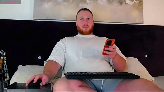 RoddyStill online show from December 4, 5:28 am